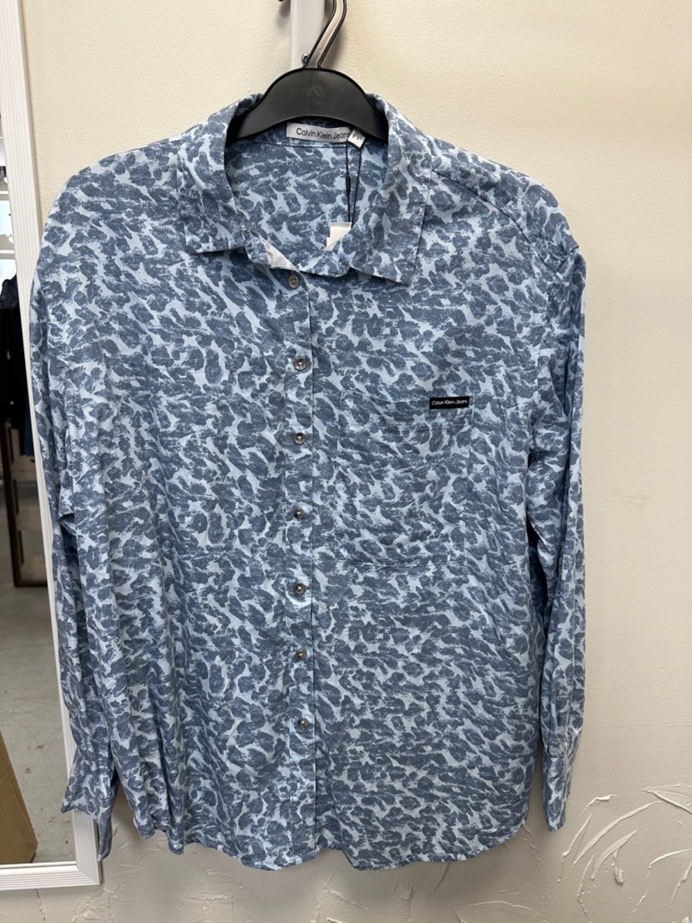 Calvin Klein Jeans Men's Light Blue Allover Printed Button-Down Shirt